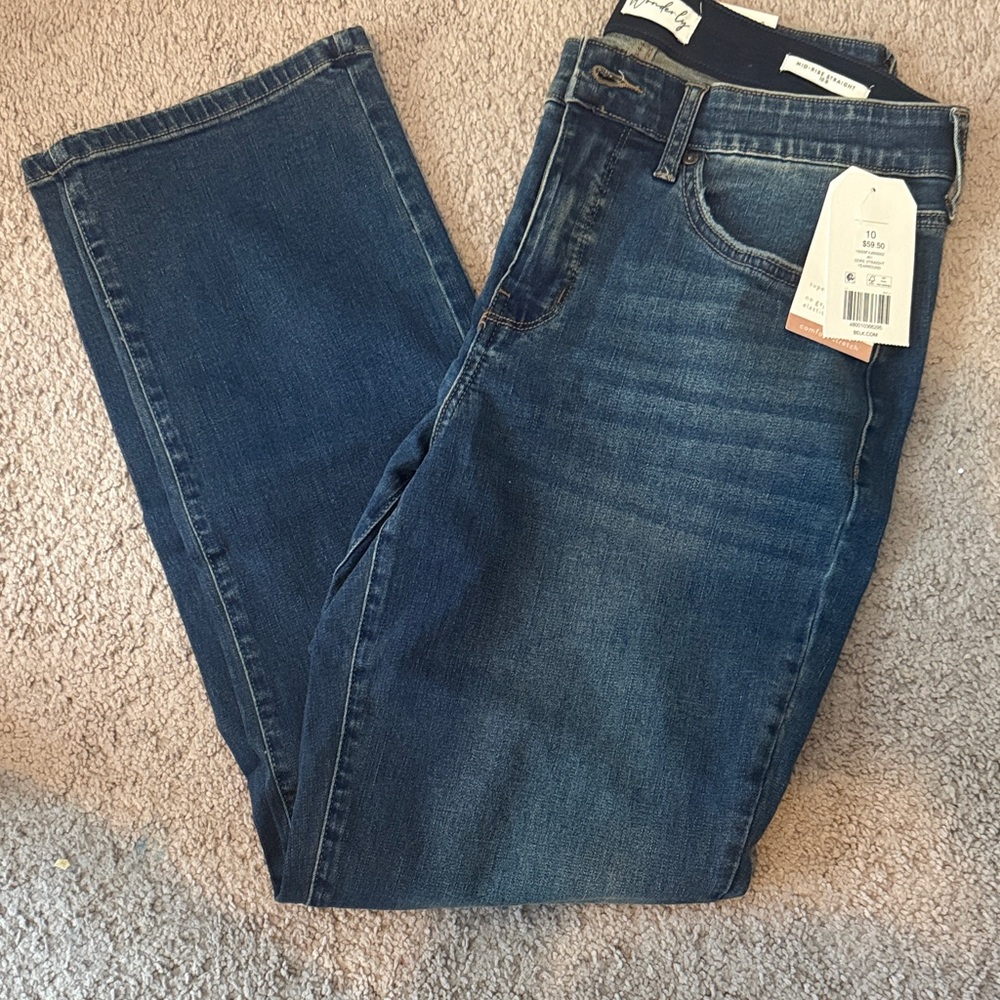 Wonderly Women's Dark Blue Straight Leg Jeans